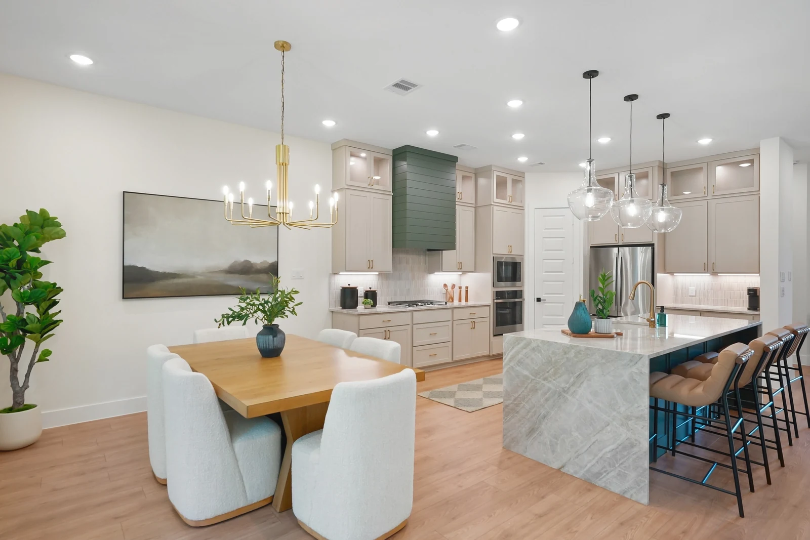 Signature Gourmet Kitchen & Quartz Waterfall Island